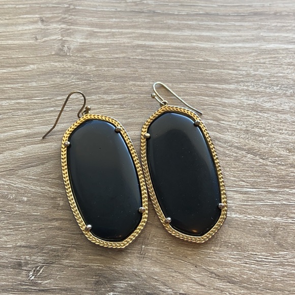 Kendra Scott Jewelry - Kendra Scott Danielle Onyx Earrings